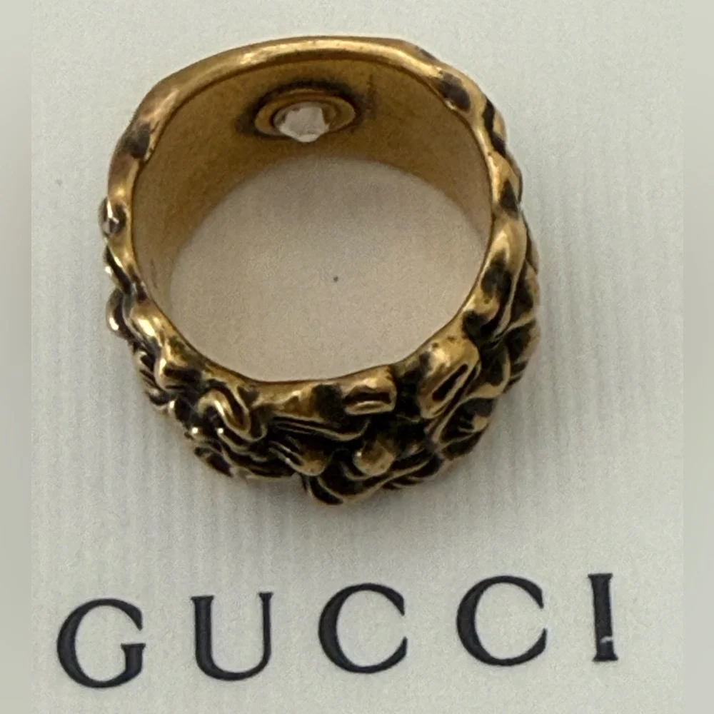 GUCCI Lion Hair Rhinestone Gold Tone Ring - Picture 5 of 9